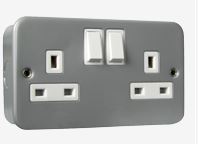 13A 2 GANG METAL CLAD SWITCHED DOUBLE SOCKET